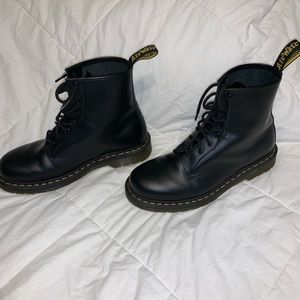 💫 Dr Martens 1460 Smooth Boots!💫